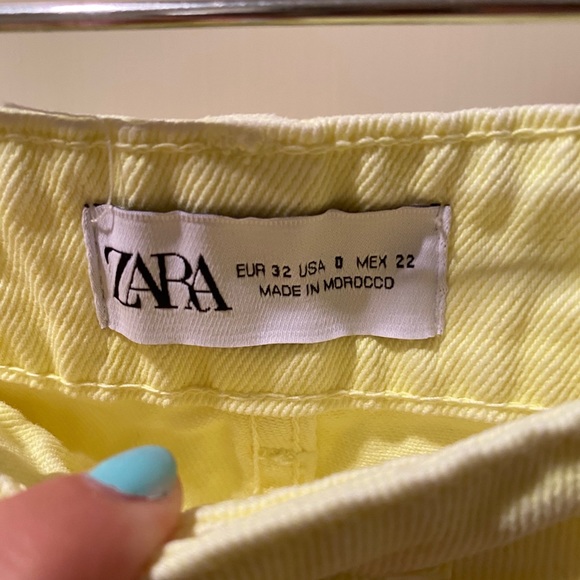 Neon yellow ZARA shorts - Picture 3 of 3